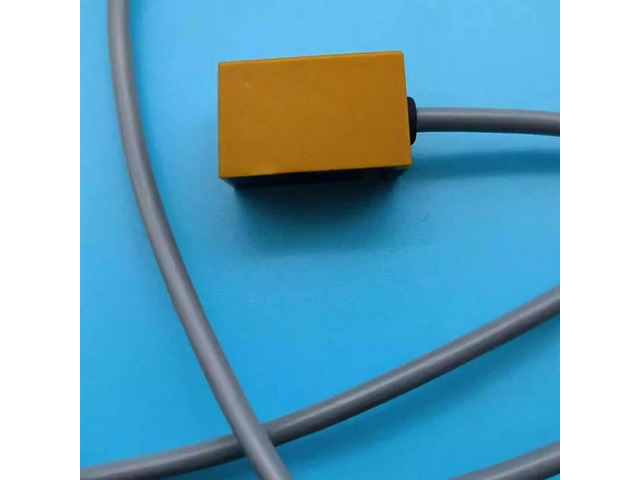 FOR Combined Force Electric Pallet Truck Access Switch AZ1705PK60 INB-05P16POU Interlock Induction Switch Sensor