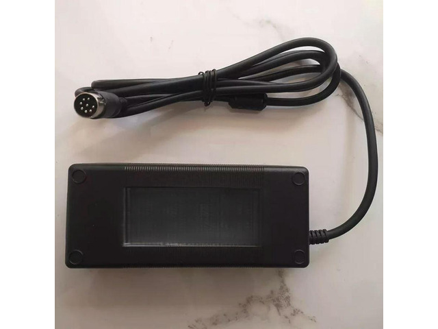FOR Replace MANGO150M-19DD 19V 7.9A 8Pin For M8 M9 Power Adapter Charger Compatible