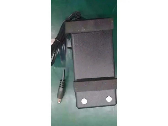 FOR 1Pcs PA700 PA1000 Electronic keyboard Power Supply Charger Adapter For PA600 PA900