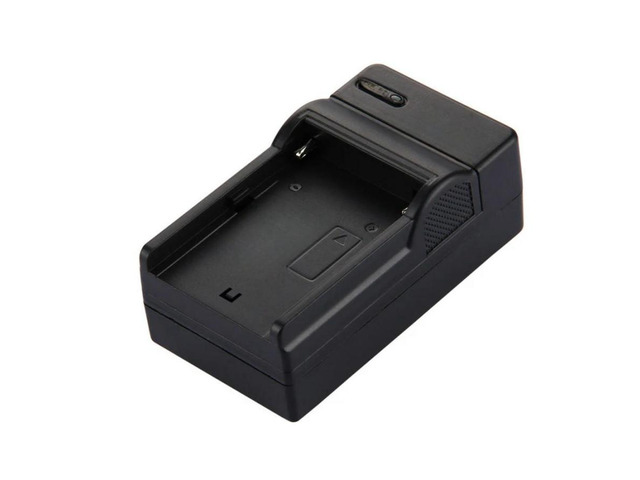 USB Charger for NP-F550/F750/F970