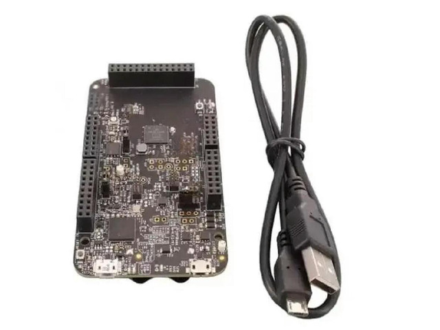 FRDM-K32L3A6 Development Board