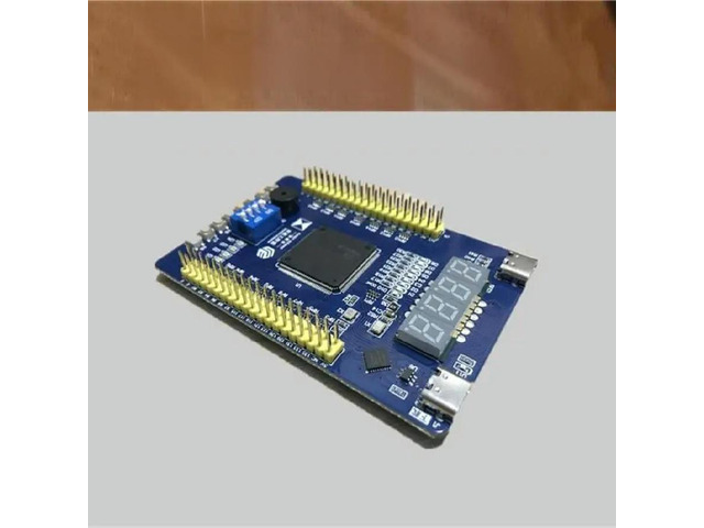 CGD100 FPGA Introduction Board