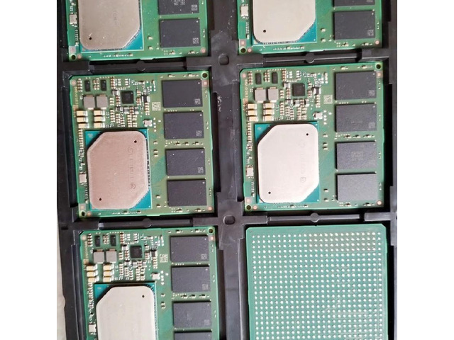 Atom x7-E3950 COM Express Module