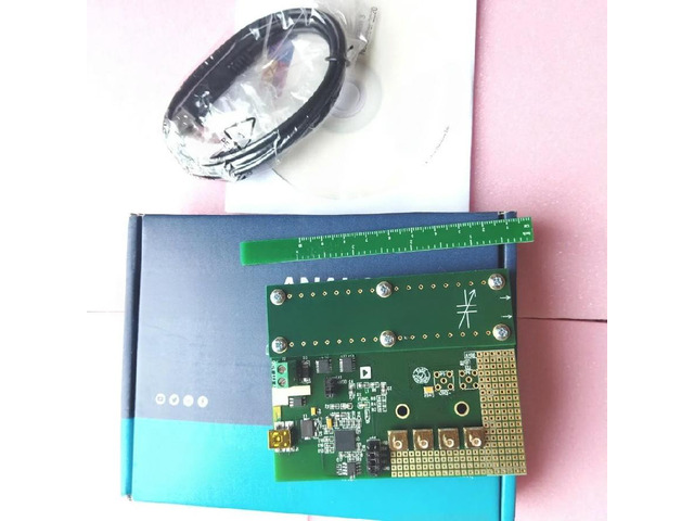 EVAL-AD7746EBZ Capacitance Eval Board