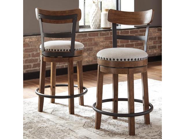 Signature Design by Ashley Valebeck Rustic Farmhouse 24.5 Counter Height Swivel Bar Stool, Brown