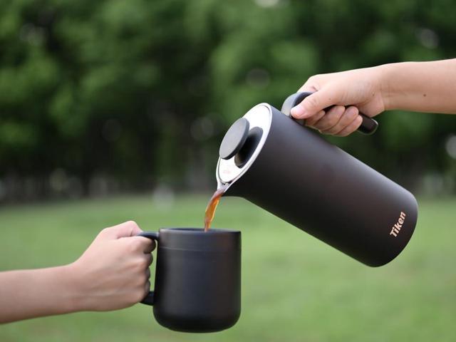French Press Coffee Maker Stainless Steel Double-wall Vacuum Insulated Coffee Press Dishwasher Safe, 34Oz Black