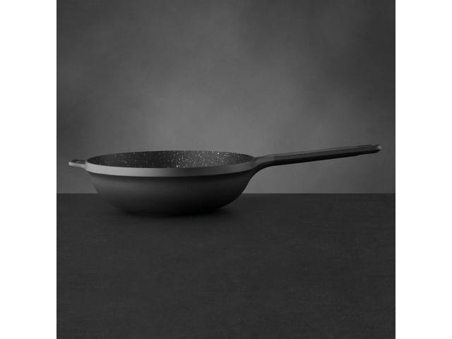 BergHOFF GEM Non-Stick Cast Aluminum Stir-Frying Pan 11' 4.1 qt. Black Stay-Cool Handle, Hanging Loop Ferno-Green, PFOA Free Coating Induction...