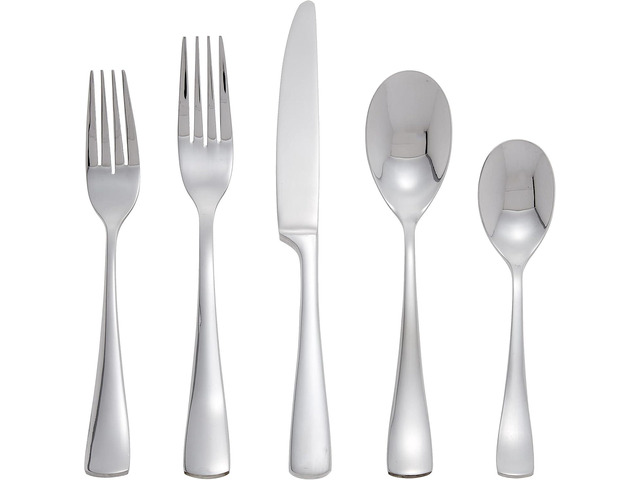 Mikasa 5084413 Serena 20-Piece Stainless Steel Flatware Set, Service for 4