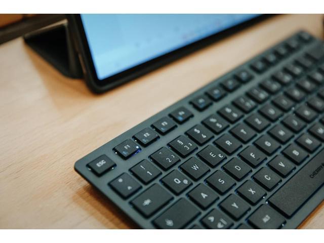 Cherry KW 7100 Mini Multi Device Compact Keyboard with Bluetooth. (Cherry Blossom)