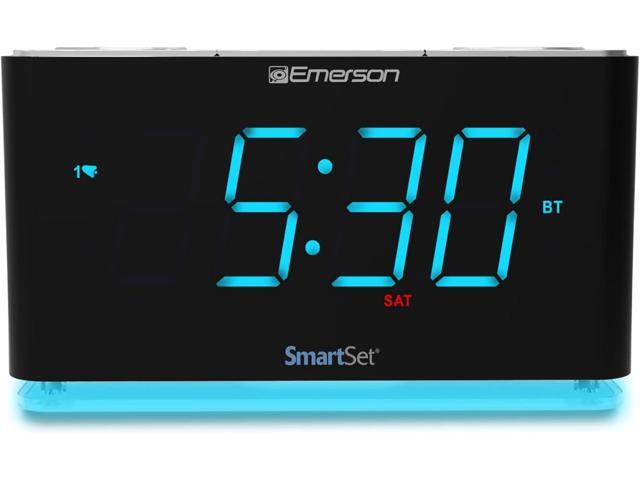 Emerson Smartset Alarm Clock Radio with Bluetooth Speaker with USB Port for iPhone/iPad/iPod/Android and Tablets, 1.4' Cyan LED Display and Night...