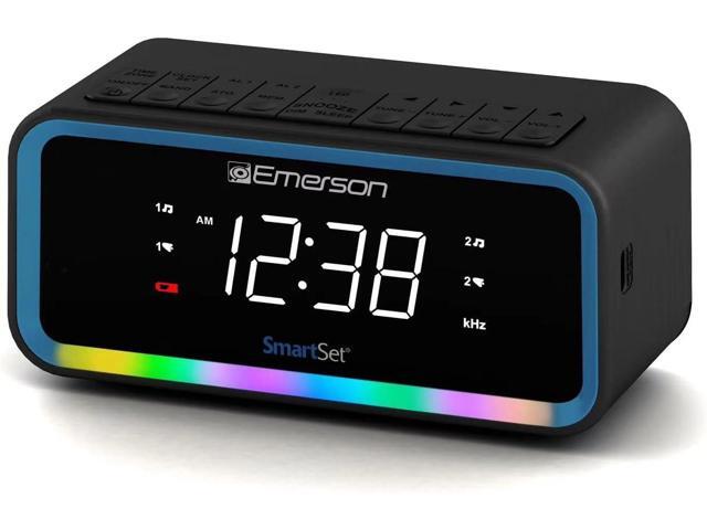Emerson CKS1401 Smartset AM/FM Dual Alarm Clock Radio with 0.9 White LED Display with 4-Level Dimmer Control, USB-C Charging, and 2-Level...