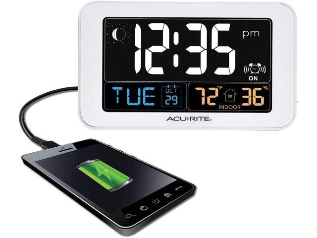 AcuRite Intelli-Time Digital Alarm Clock for Bedroom with USB Charger, Indoor Temperature and Humidity for Heavy Sleepers (13040CA)