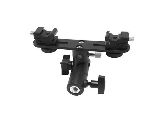 Dual Flash Bracket Hot Shoe Speedlight Stand 1/4inch To 3/8inch Umbrella Holder with 2 Cold Shoe Mount Light Stand Bracket Mount