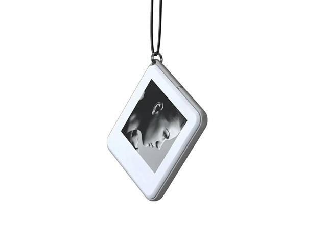 2X NFC Function Keyring 1.54-Inch Three Color Display Screen Image Wireless Transmission Keychain Ink Screen