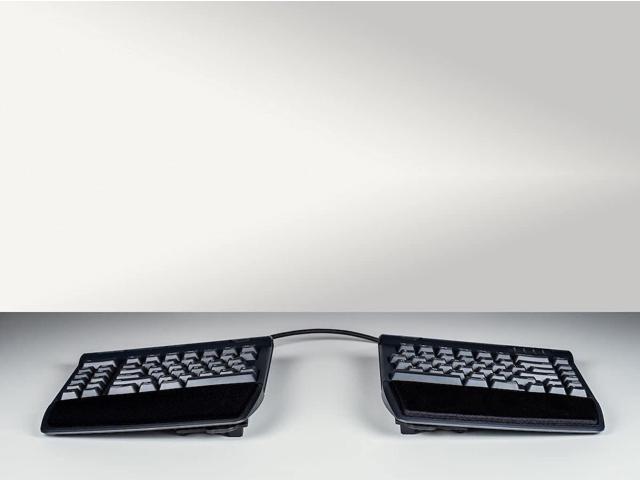 KINESIS VIP3 Tenting Accessory for Freestyle2 Ergonomic Keyboard (AC820)