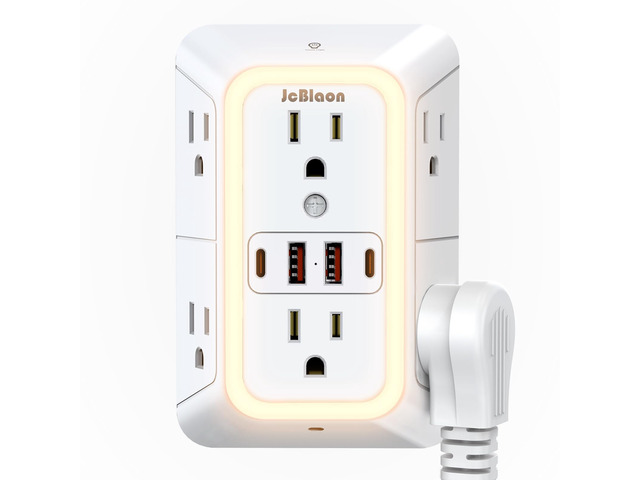 Wall Outlet Extender with Night Light, Power Plug Adapter Multi Plug Outlet Surge Protector with 4 USB Charging Ports (2 USB C), Adapter Spaced...