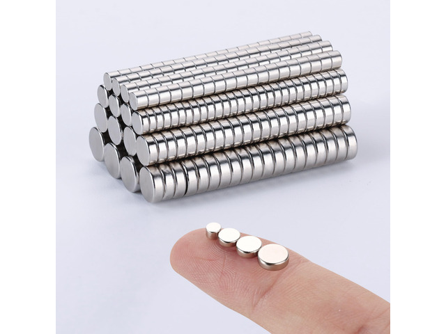 400Pcs Small Magnets, 4 Different Sizes Tiny Mini Magents, Multi-Use for Fridge, DIY, Office, Hobbies, Crafts and Science