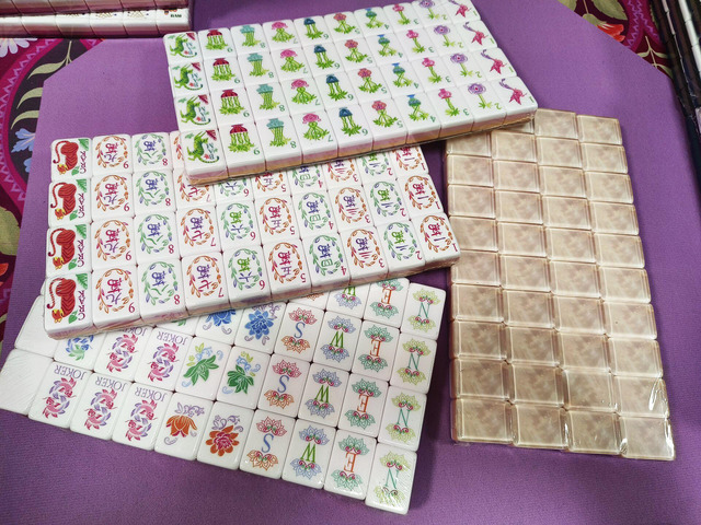 American Mahjong Tiles,160 Acrylic Engraved Layered,Pearl Print,Free shp