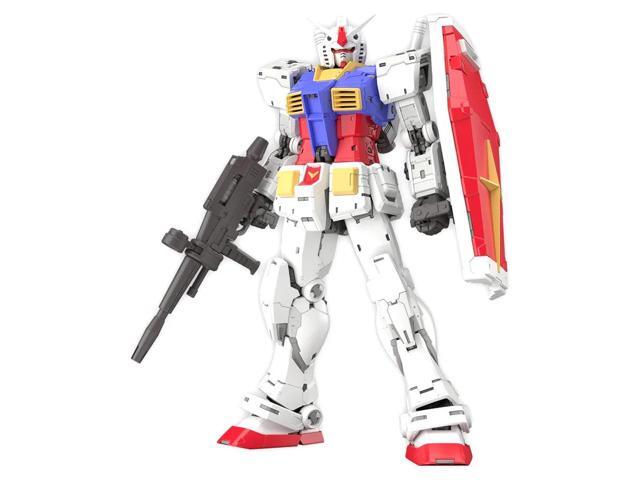 RG RX-78-2 Gundam Ver. 2.0 1/144 Real Grade Gundam Model Kit (Bandai Gunpla)