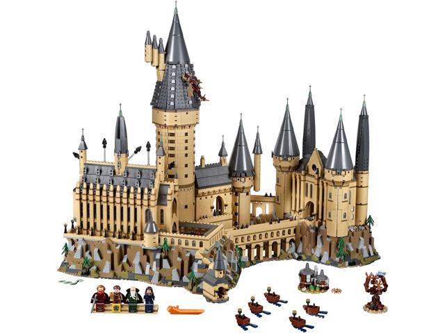 LEGO Harry Potter Hogwarts Castle 71043 Building Set - Model Kit with Minifigures, Featuring Wand, Boats, and Spider Figure, Gryffindor and...