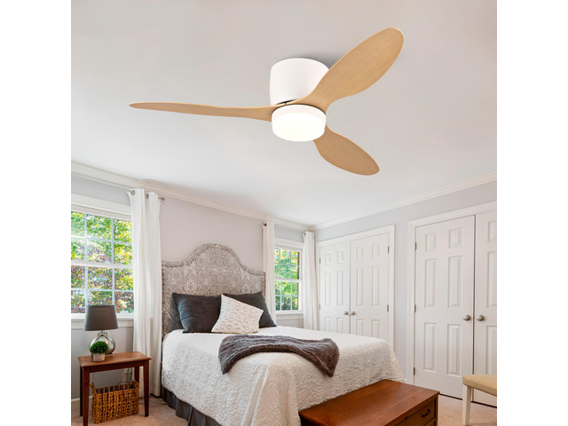 42-inch Ceiling Fan with Light, Ultra-Slim Flush-Mount Design, 3 ABS Plastic Blades, Remote Control Included, 6-Speed Adjustment, Reversible DC...