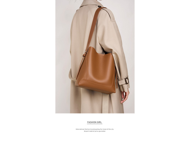 Genuine Leather Shoulder Bags Stylish Hobo Handbags Purses Crossbody Bags for Women Brown