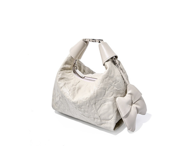 Women Wrinkled Cowhide Dumpling Bag Hand-held Diagonal Cross Bag White