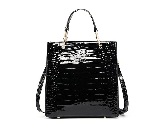 Ladies' Crocodile Patterned Cowhide Handbag Black