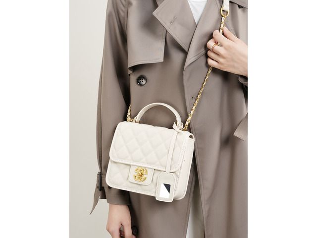 Genuine Leather Crossbody Bags for Women Trendy Ladies Shoulder Purse Satchel HandBag with Chain Strap White