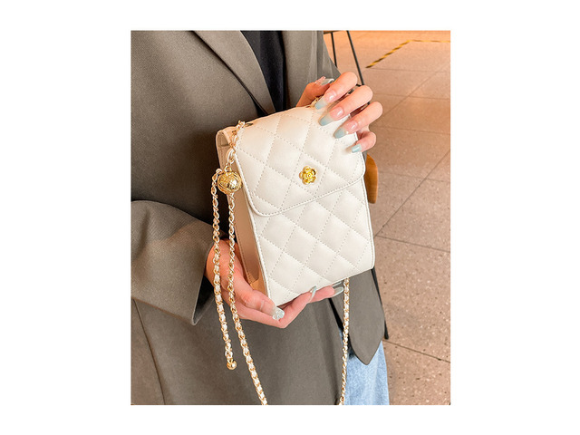 Genuine Leather Ladies'Shoulder Bag Chain Bag White