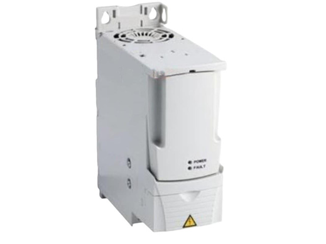 0.75kW ACS355-03E ACS355 AC Frequency Inverter 380V Three-phase