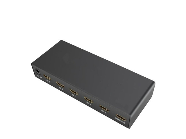 HDMI compatible switcher with 5 inputs and 1 output supporting 4K 30Hz 3D.