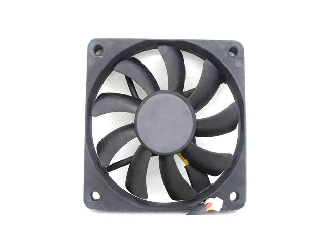 7cm KDE1207PFV3-A 7010 12v 0.7w 70*70*10mm with shelf and cooling fan
