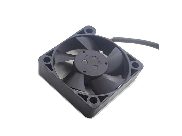 UDQF42H16-AE Northbridge and Southbridge stationary cooling fans