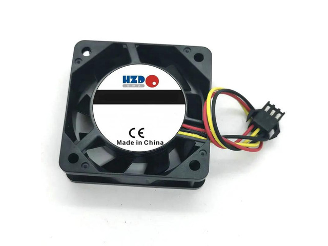DC24V 0.11A 50*50*15MM 5CM Alarm signal Inverter cooling fan 109P0524A7D04