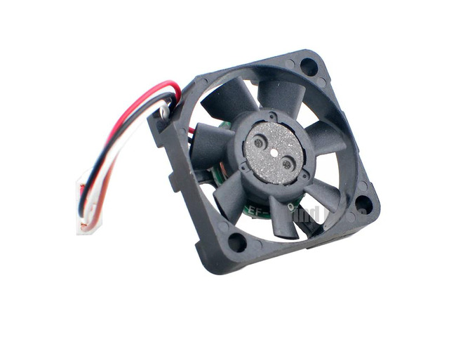 Ultra-thin 17mm MF17B05P mini cooling fan, 1.7cm, DC5V 0.08A, 4-pin 4-wire, suitable for drones and other micro-devices, dimensions 17x17x4mm.