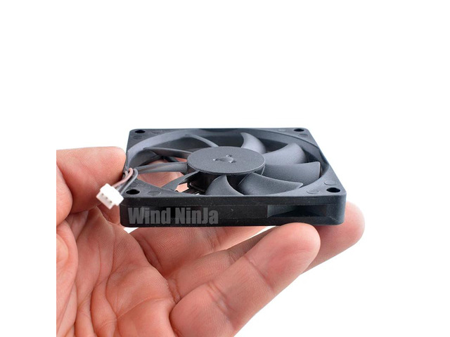 Ultra-thin 7cm x 70mm cooling fan, DC12V 1.66W, projector cooling fan, 70x70x10mm, dimensions MB70101V1-D000-F99