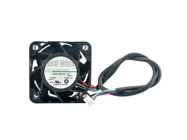 High-speed W40S12BS1D5-07 4cm 40mm axial cooling fan (40x40x28mm), DC12V 1.05A, 4-pin, suitable for 1U and 2U power supplies.
