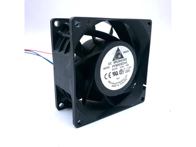 Suitable for PFB0812DHE-F00 12V 3.3A 8CM high-speed car turbocharger retrofit fan (80*80*38mm)