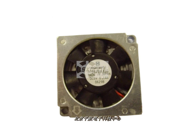 35mm fan, 3CM mini blower cooling fan, suitable for 5V 0.14A UDQFNKH01 3510, for laptops, notebooks, and small electronic devices.