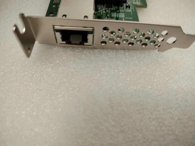 AQN-108 NBASE-T Single Port RJ-45 5GbE PCIe-x1 FH NIC (AQN-108-101-SFA)