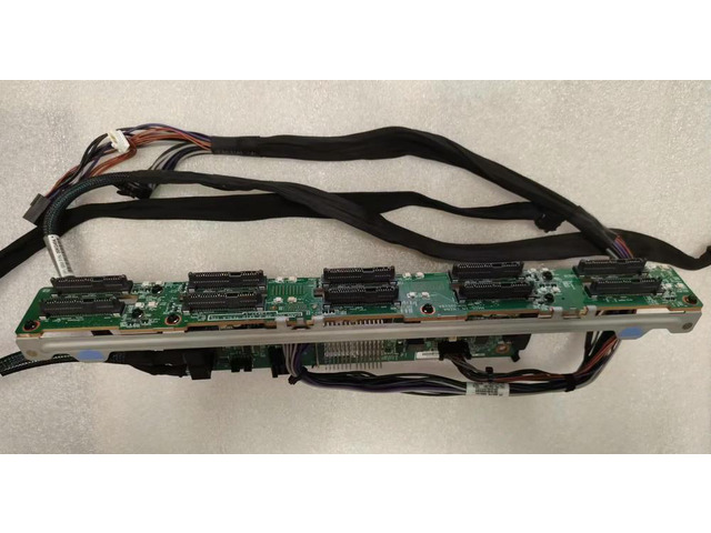 X3550 M5 10 bay 2.5' hard disk backplane adapter plate board 00FJ758