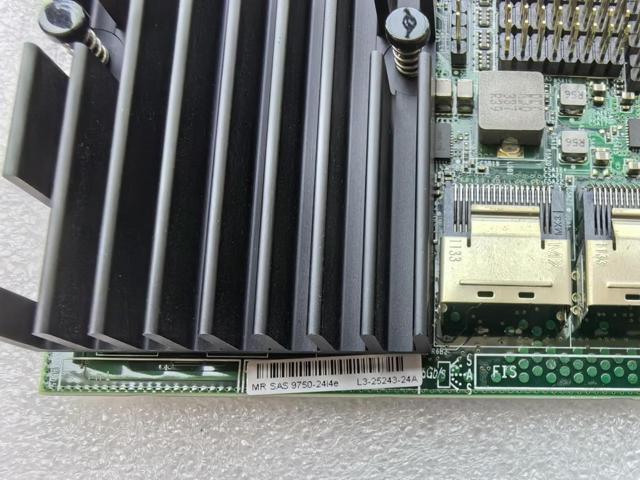 RAID Controller 9750-24i4e 28-port SAS RAID Controller