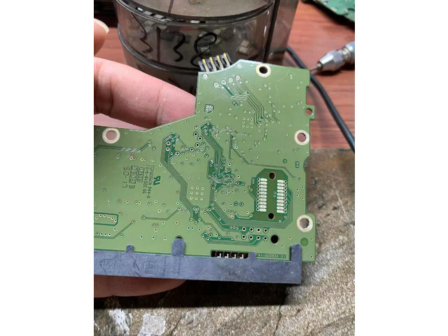 Circuit board hard disk board number BF41-00283A