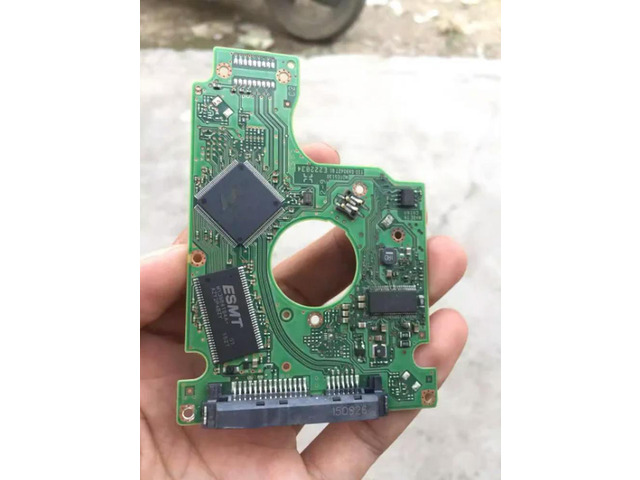 Circuit board HTS545050A7E660 220 0A90427 01