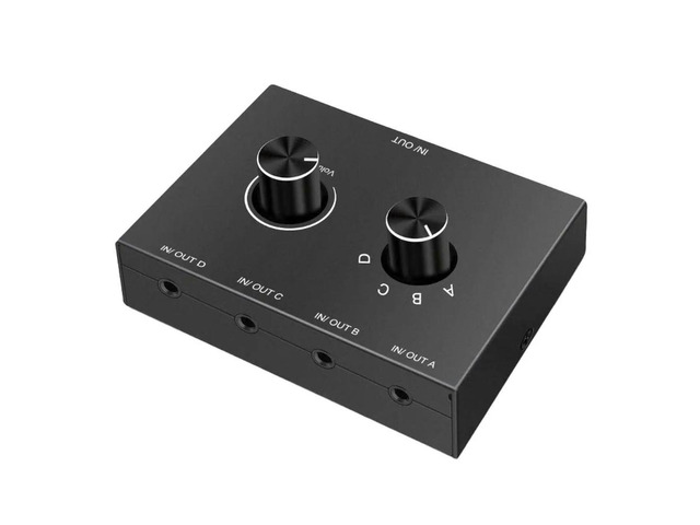 3.5 AUX Headphone Switcher Audio Signal 4 In 1 Out Four In One Out Stereo 3.5 Switcher 2 to 1
