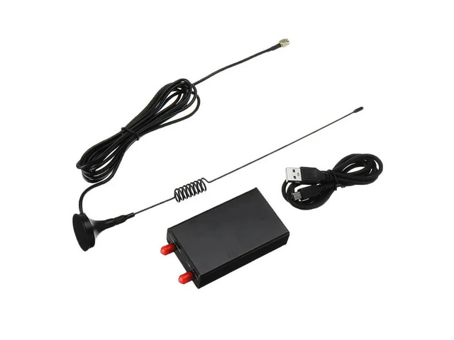 100KHz-1.7GHz RTL-SDR USB Radio Receiver RTL2832U + R820T2 SDR