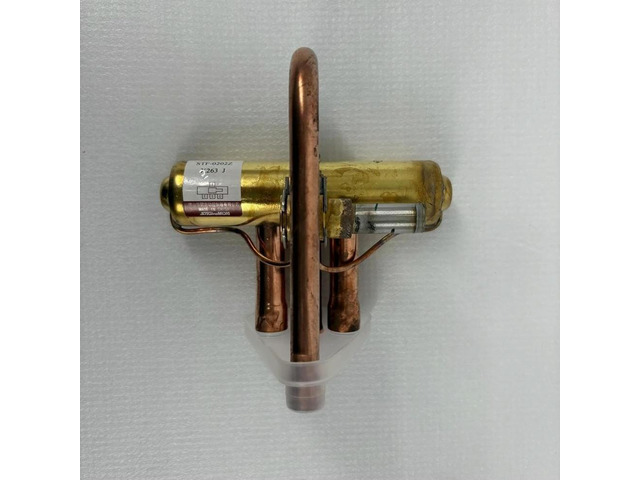 four-way valve body for Daikin air conditioner 3MXS80EV2C four-way valve body air conditioner accessories