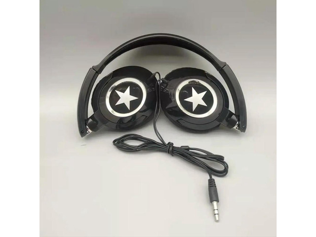Studio Headphones - over-Ear Monitor Music Headset, Comfortable Earphone Design for Studio and Personal Use A