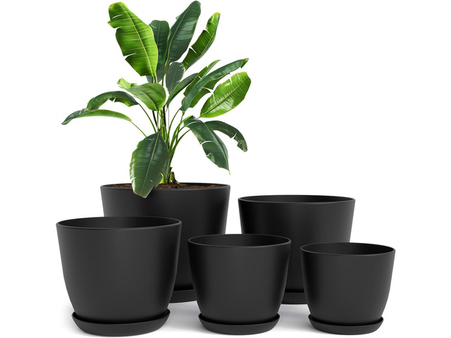 Utopia Home - Plant Pots Indoor with Drainage - 7/6.6/6/5.3/4.8 Inches Flower Pots for Indoor Planter - 5 Pack Plastic Planters - Ideal for...